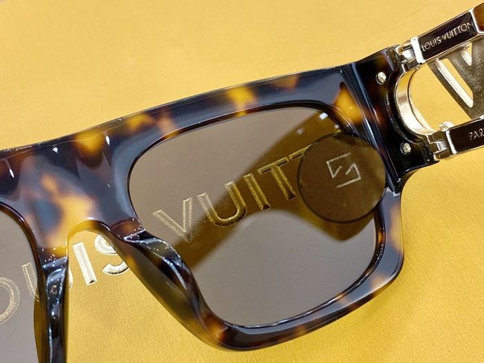 Louis Vuitton Sunglasses Top Quality LVS01082